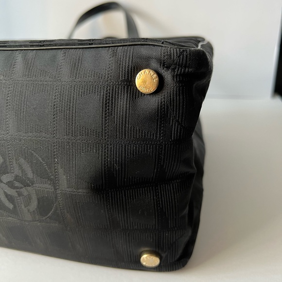 Authentic Chanel Canvas tote - Picture 5 of 6